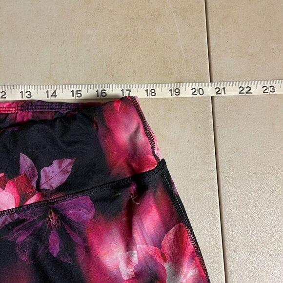 🌸 Danskin Move Floral Capri Leggings XXL Plus Size - Picture 9 of 11